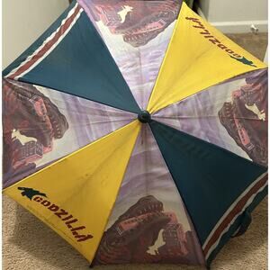 Rare! Vintage 1998 TOHO Godzilla Children’s Umbrella. Eat A Train!